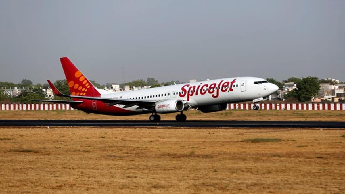 SpiceJet delaying salary payments to sizable number of employees: Report. (Image Source: Reuters)