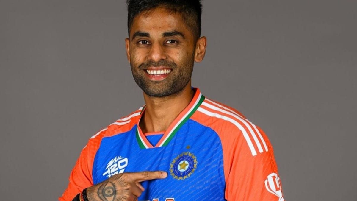 Mohammad Yousuf calls Suryakumar Yadav a pig (Suar)