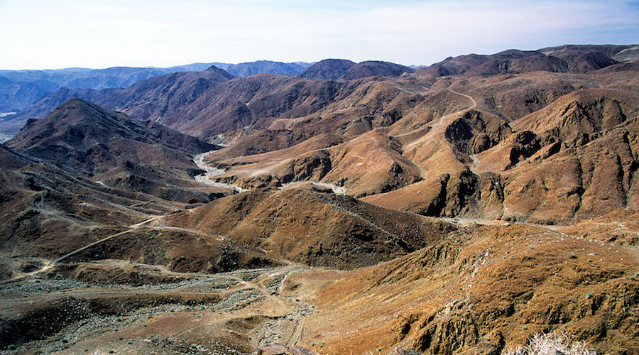 随着关键矿物产量的上升，纳米比亚增加硫酸的产生