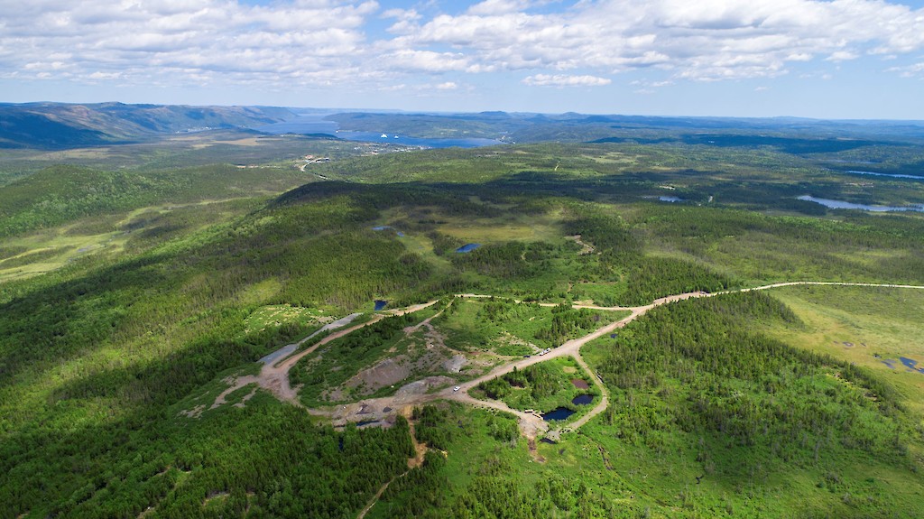 新发现的黄金以2.12亿美元的价格购买海事