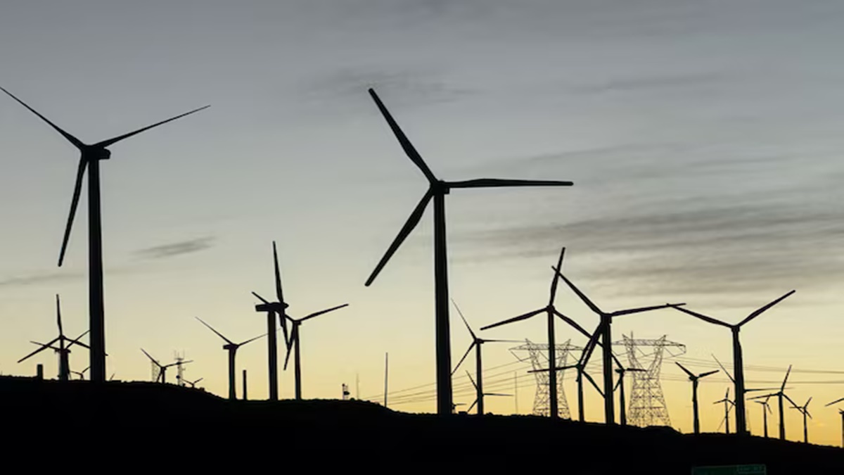 Onam 2025: Colourful pookalams to delicious Sadya feasts; how India is celebrating Thiruvonam