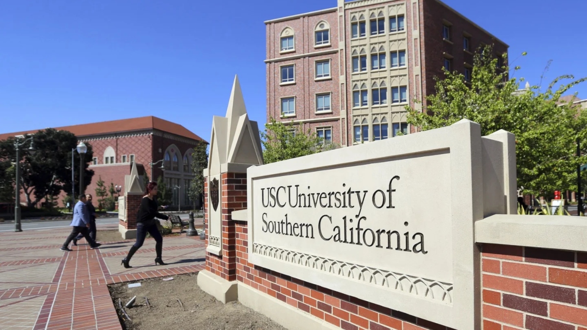 University Of Southern California issues alert after bomb threat; investigation in progress