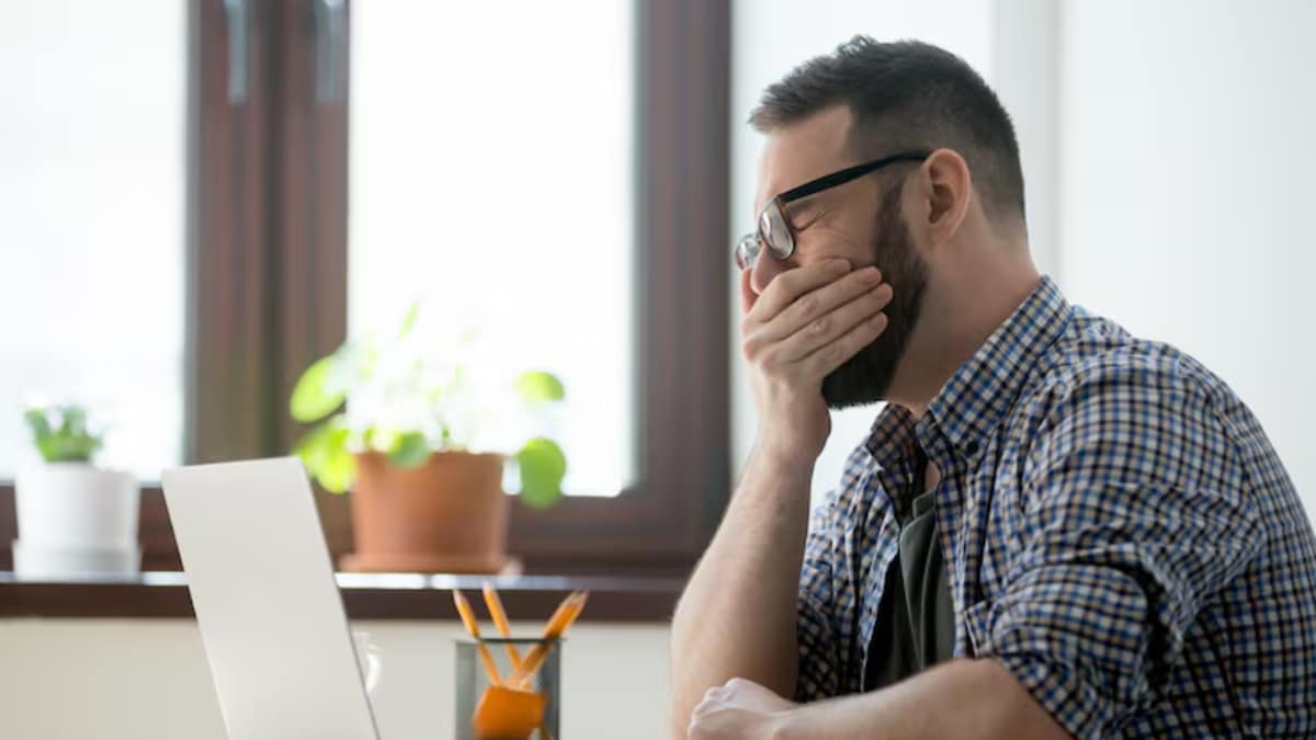 Bank employee accuses senior manager of abusive conduct 'Everyone’s mother dies. Don’t be dramatic'