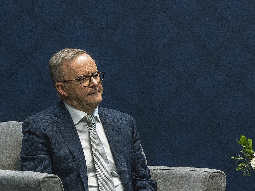 澳大利亚总理在特朗普谈话之前吹捧矿物保留