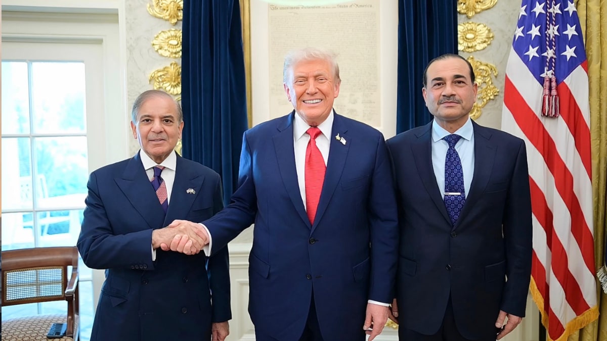 Trump has been warming up with Islamabad. Ahead of meeting Pakistan Prime Minister Shehbaz Sharif, he called him a “great leader”. Asim Munir, who met the US President in June and August, is being praised by him as a “great guy”.