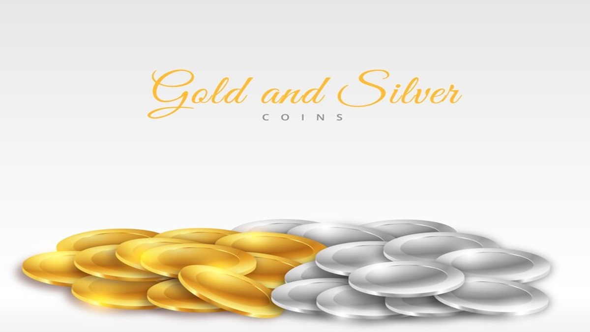 Gold ETFs vs Silver ETFs: Both deliver up to 47% returns in 1 year – Where should you invest now?