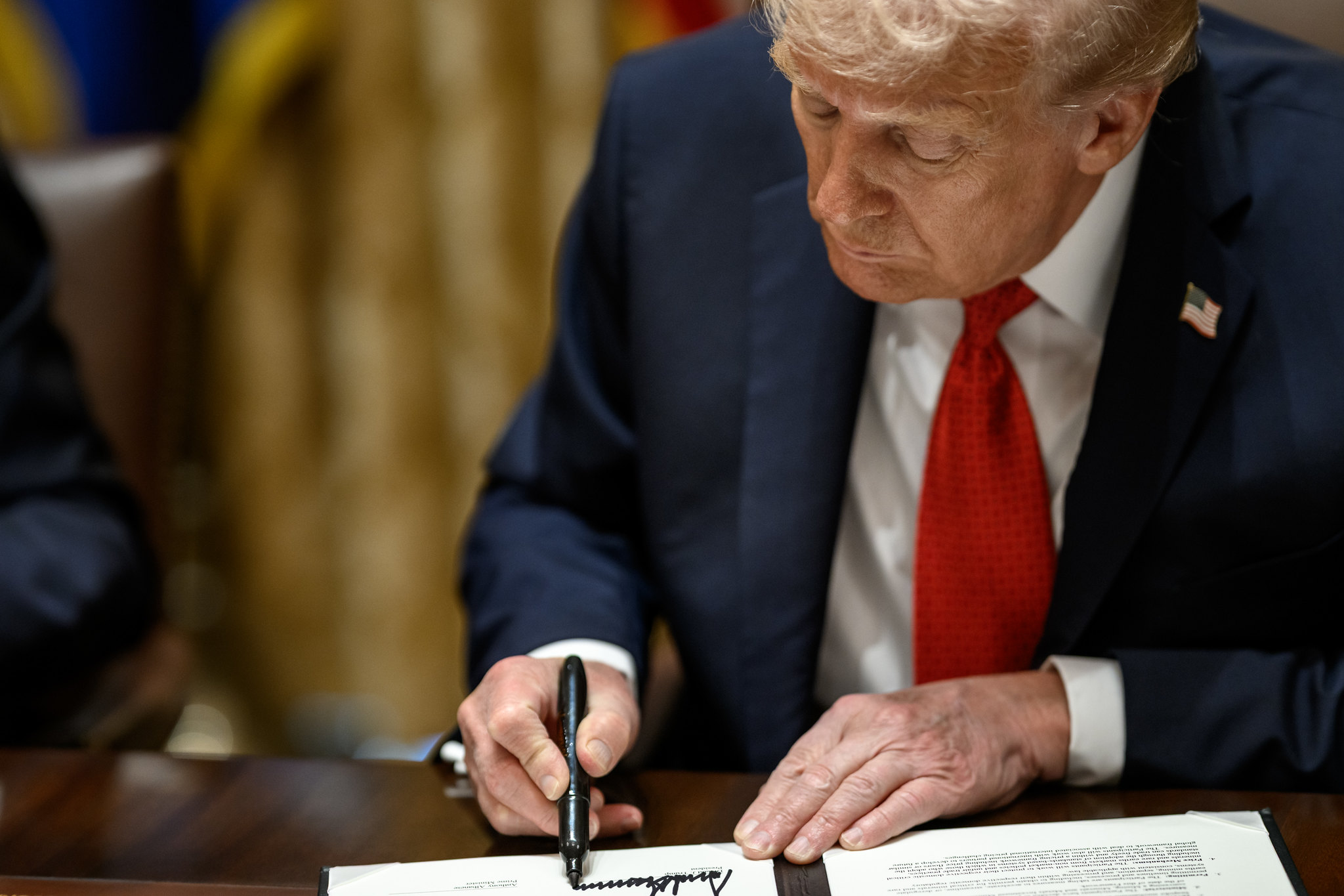 特朗普就东南亚的贸易和关键矿产达成协议