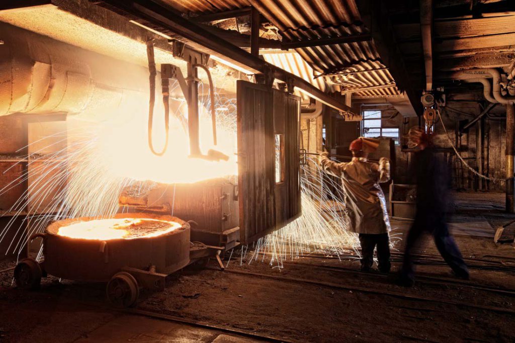 美国进出口银行考虑向稀土公司 REalloys 提供 2 亿美元贷款