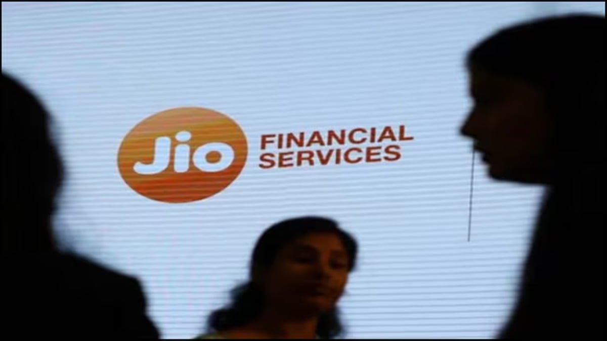 Jio Financial Services on Thursday reported a 0.9 per cent rise in net profit to Rs 695 crore for the second quarter
