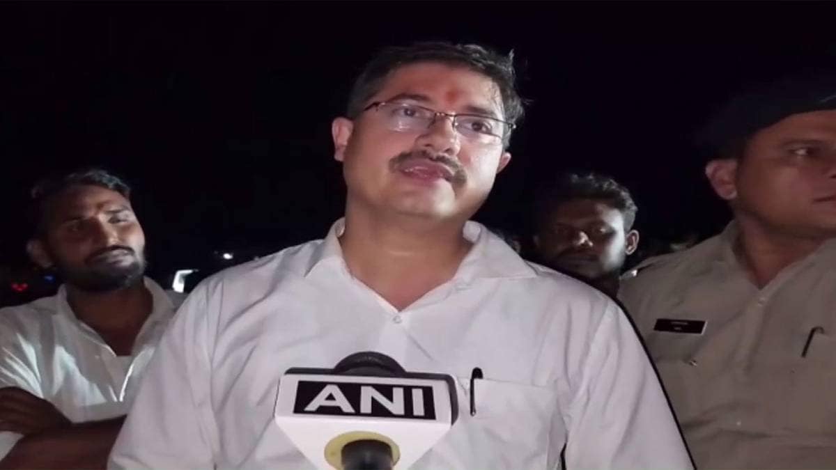Khandwa Collector Rishav Gupta