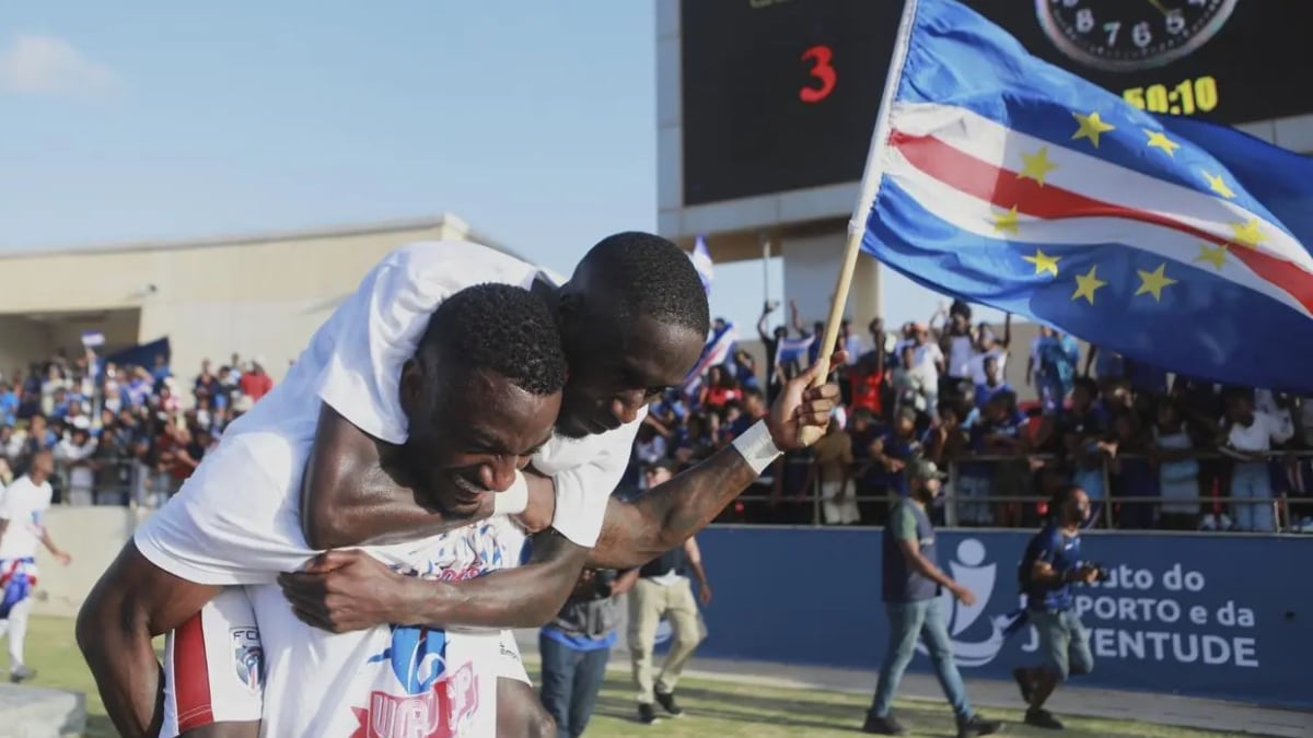 Cape Verde makes history: Tiny island nation qualifies for its first-ever FIFA World Cup