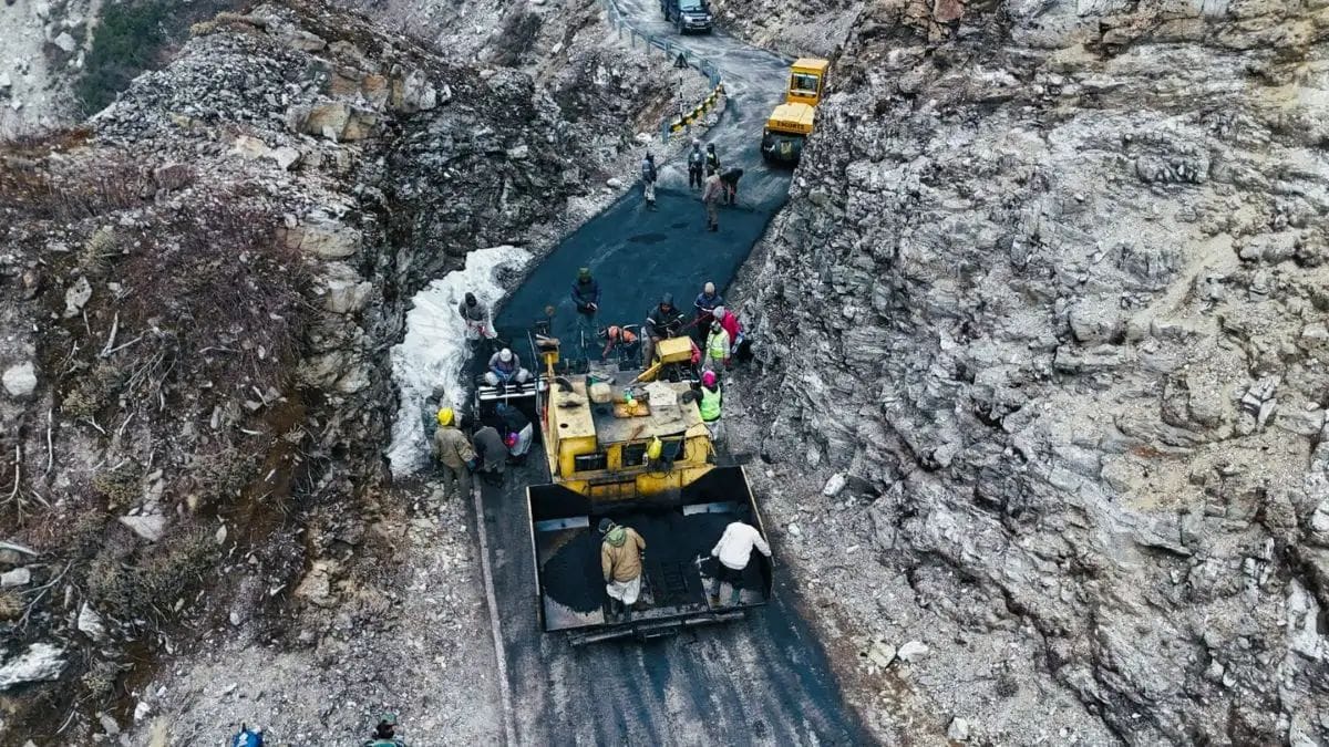 Earlier, a BRO team also unfurled the tricolour at the peak of the pass.The newly built Likaru-Mig La-Fukche road holds immense strategic significance as the third vital axis from Hanle to Fukche, while also boosting tourism in Ladakh and upliftment of India's First Villages.