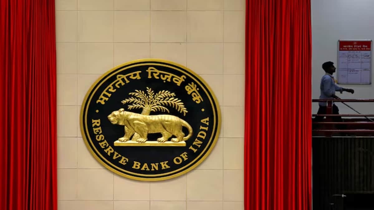 The Reserve Bank of India released draft rules proposing to make it easier for companies to raise funds in foreign currencies