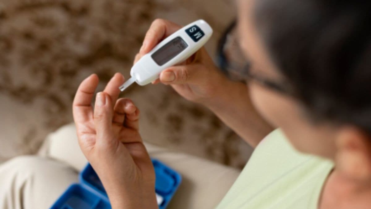 How to keep your blood sugar levels in check during Diwali