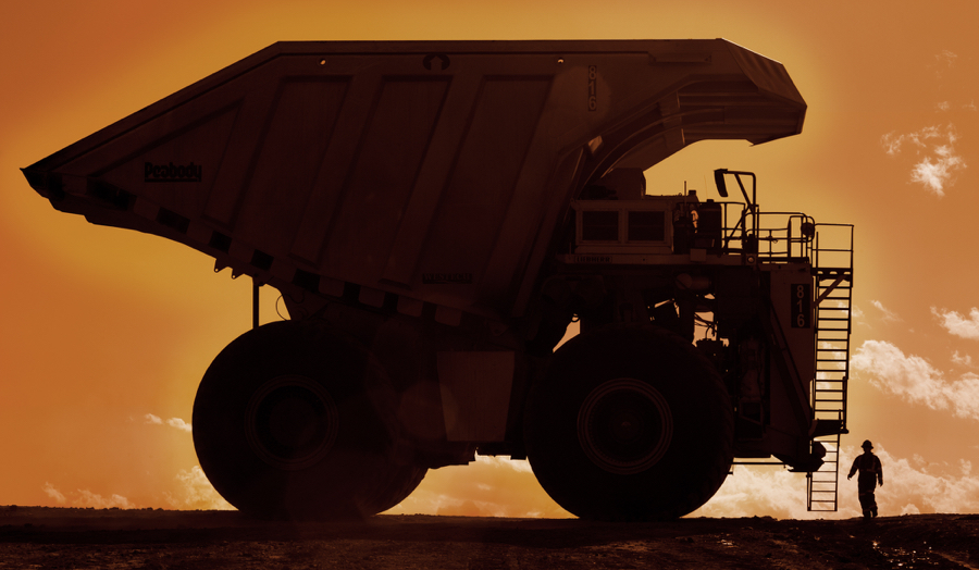 盎格鲁美国人开始针对皮博迪（Peabody）崩溃的交易的仲裁进程