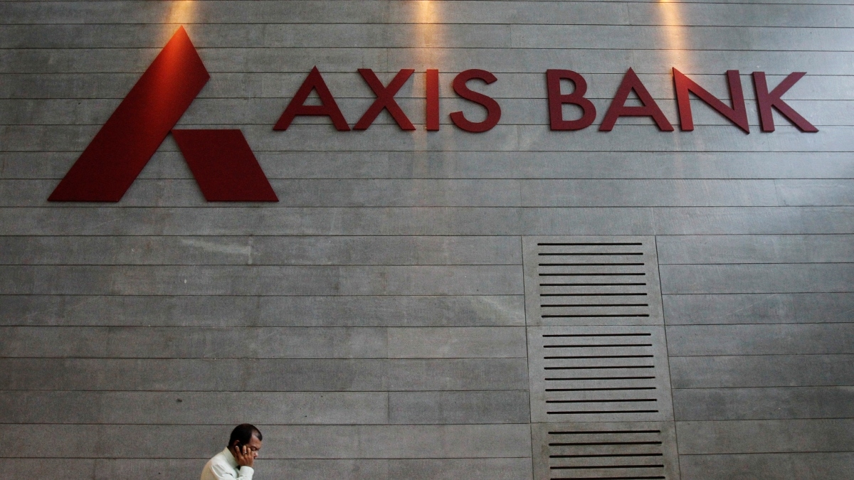 Axis Bank share price today, October 16