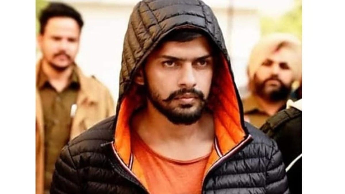 Rohit Godara claims responsibility for the attack on Bishnoi aide Harry Boxer.
