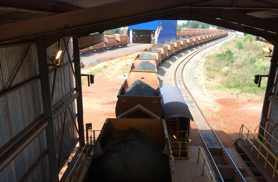 艾芬豪大西洋几内亚铁矿石项目接近施工