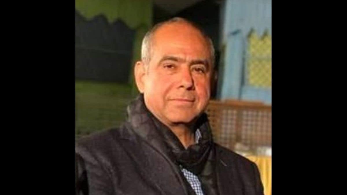 PM Modi celebrates Diwali aboard INS Vikrant with Navy personnel – In Pictures