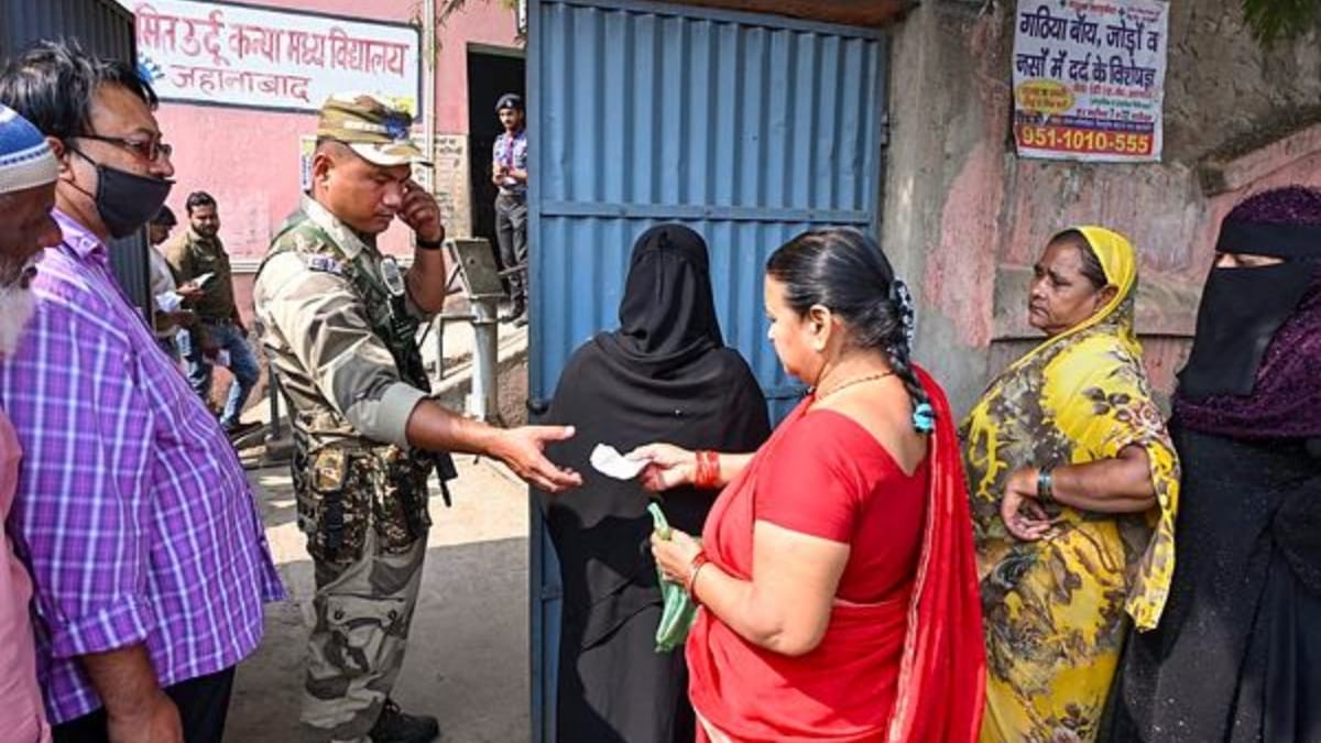 JDU candidate wins by 27 votes - List of Bihar's biggest and smallest victory margins