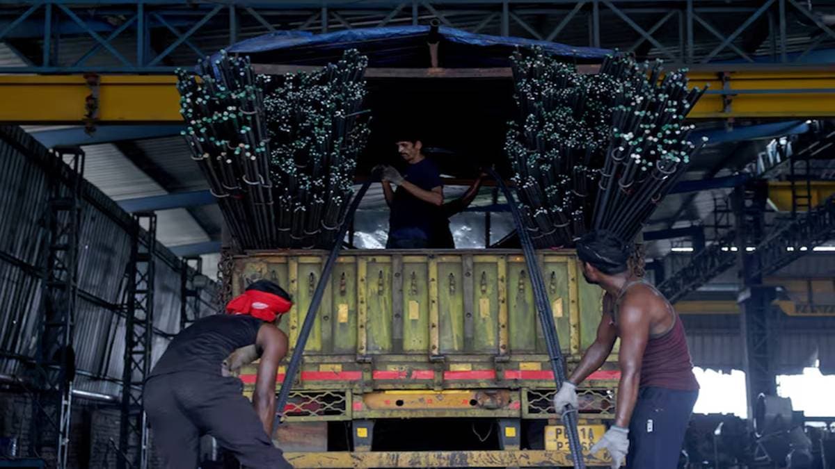 India’s manufacturing activity hits 5-year high in October