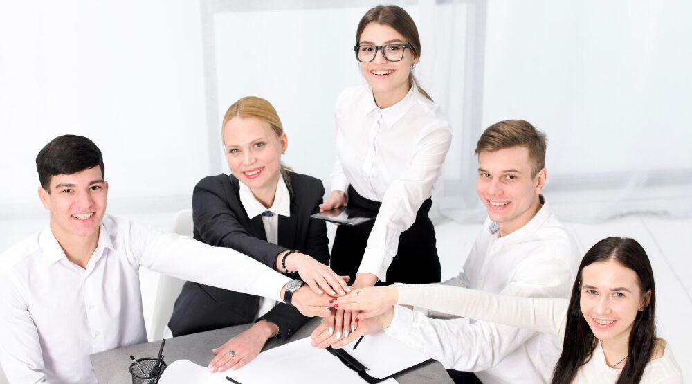 团队凝聚力：创建强大而忠诚的集体的 10 个具体杠杆