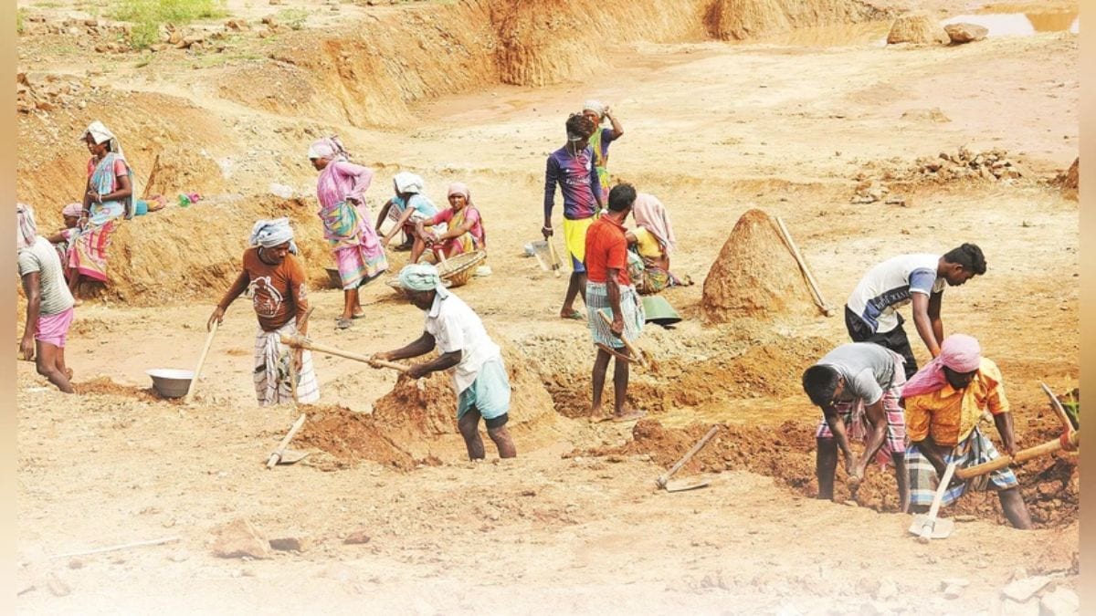 The proposed law aims to establish uniform national standards to regulate the currently fragmented placement ecosystem, bringing transparency and accountability to both domestic and overseas recruitment. 