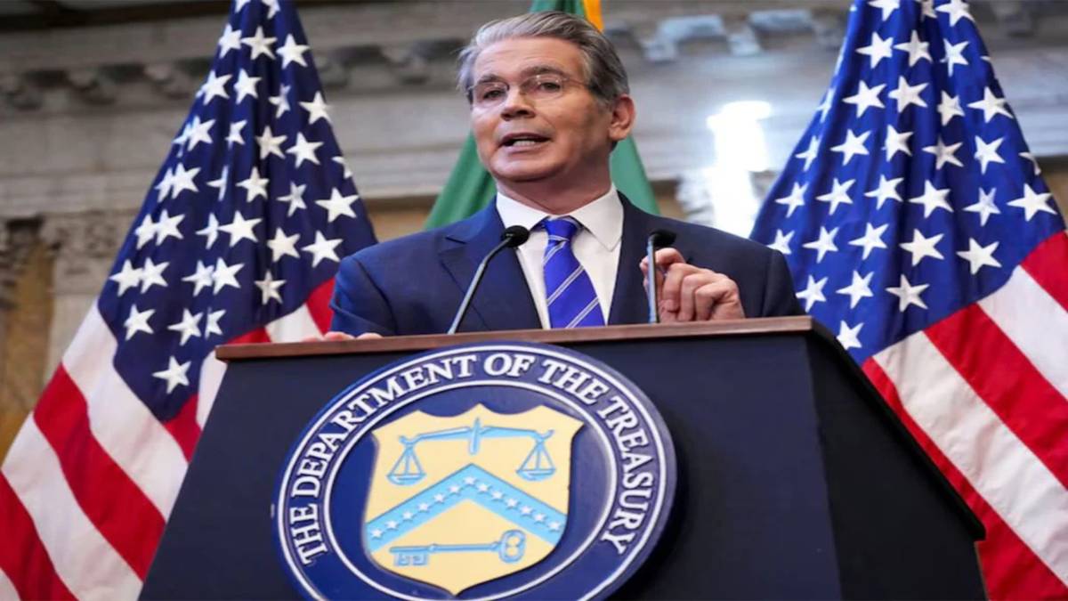 In pictures: PM Modi shares glimpses of spectacular Dev Deepawali celebrations in Varanasi