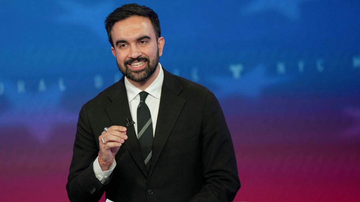 Dharmendra passes away at 89: A look back at his iconic roles