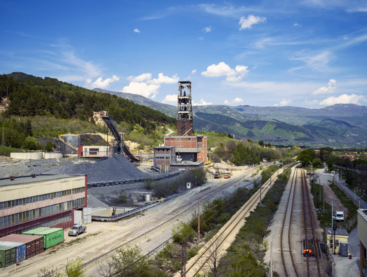 DPM 增加 20% 的金银以扩建保加利亚矿