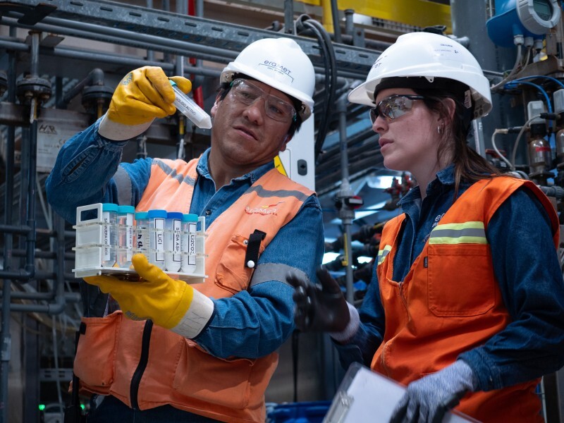 首席财务官停职加剧管理危机，埃赫曼股价下跌